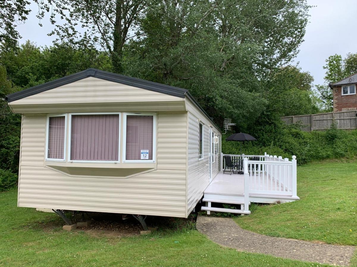 Lower Hyde Caravan Shanklin Exterior photo